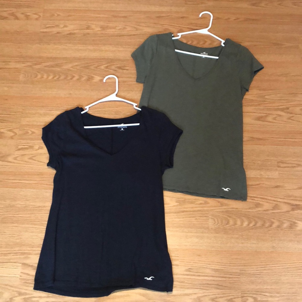 V-Neck plain tee